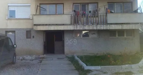 Rrëmujë me “fantazmat” në Ohër: Banesa dhe hyrje joekzistuese!