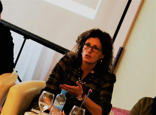 Gavrilovska: Nuk mund të flitet për demokraci në Maqedoni!