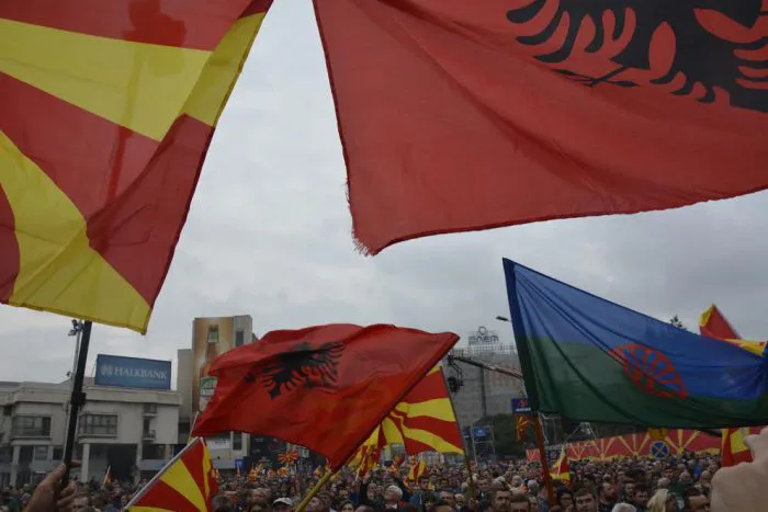 Adresim i 60 intelektualëve Shqiptarë: Kërkojmë mundësi për shpëtim!