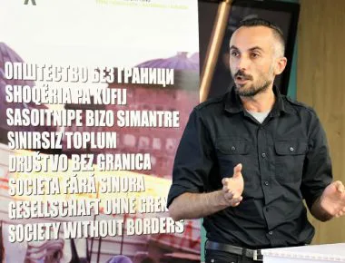Trajkov: Punëtorët e industrisë së tekstilit punojnë jashtë orarit të punës, pa kompenzim!