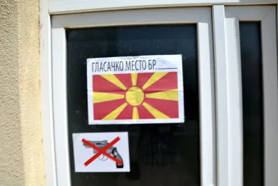 Një e katërta e votuesve dolën në referendumin deri në ora 15
