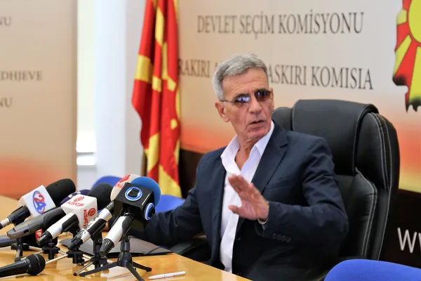 Ibrahimi: Kryetar Xhaferi, lexoni me vëmendje Kodin Zgjedhor!