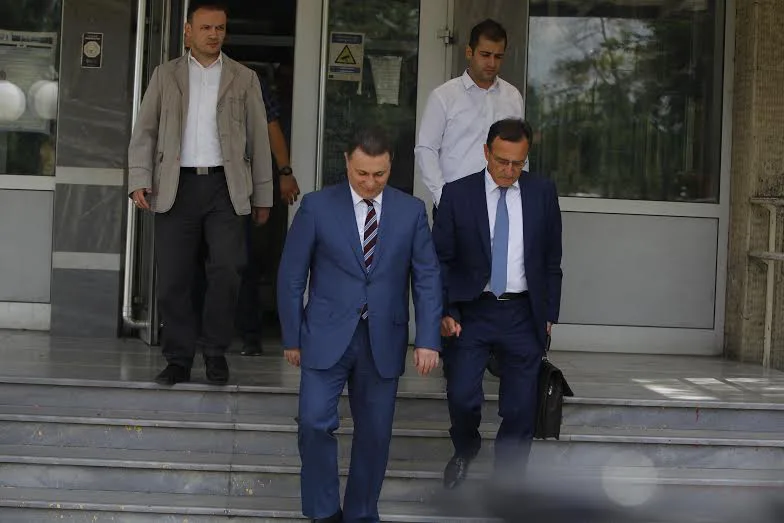 Gruevski mbetet pa pasaportë