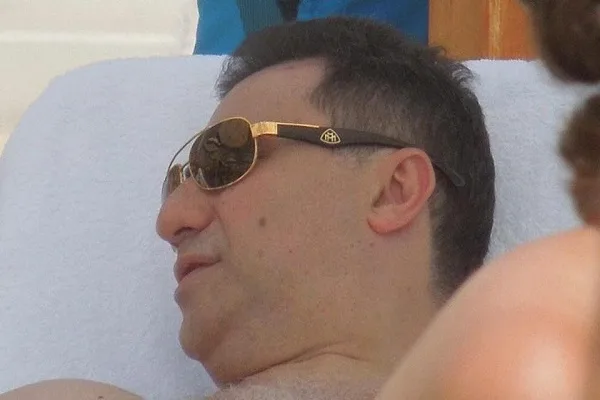 Për Zaevin të pastra si kristali, për Gruevskin – zgjedhjet më kriminele deri tani