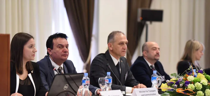 Mbi Maqedoninë brenda një viti 300.000 fluturime, do të vërtetohet ndotja