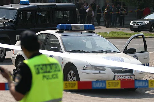 Grabitet një bastore në lagjen Çento