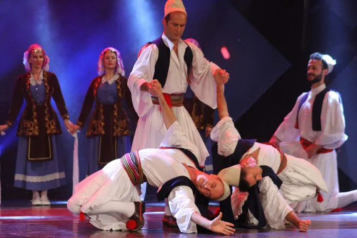 Folklori shqiptar prezantohet në zemër të Brukselit
