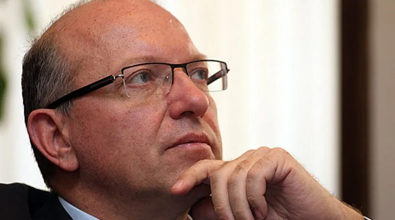 Azeski: Për konkurrencë më të madhe të prodhimeve të Maqedonisë të investohet në Korridorin 8
