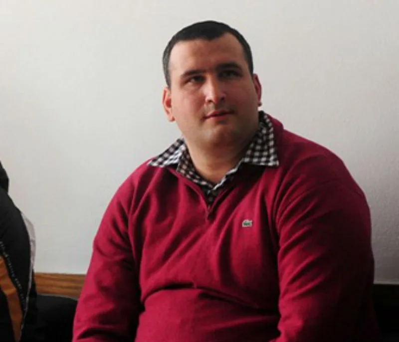 Policia në burgun e Shutkës i konfiskon dy celularë “Ninxhës”