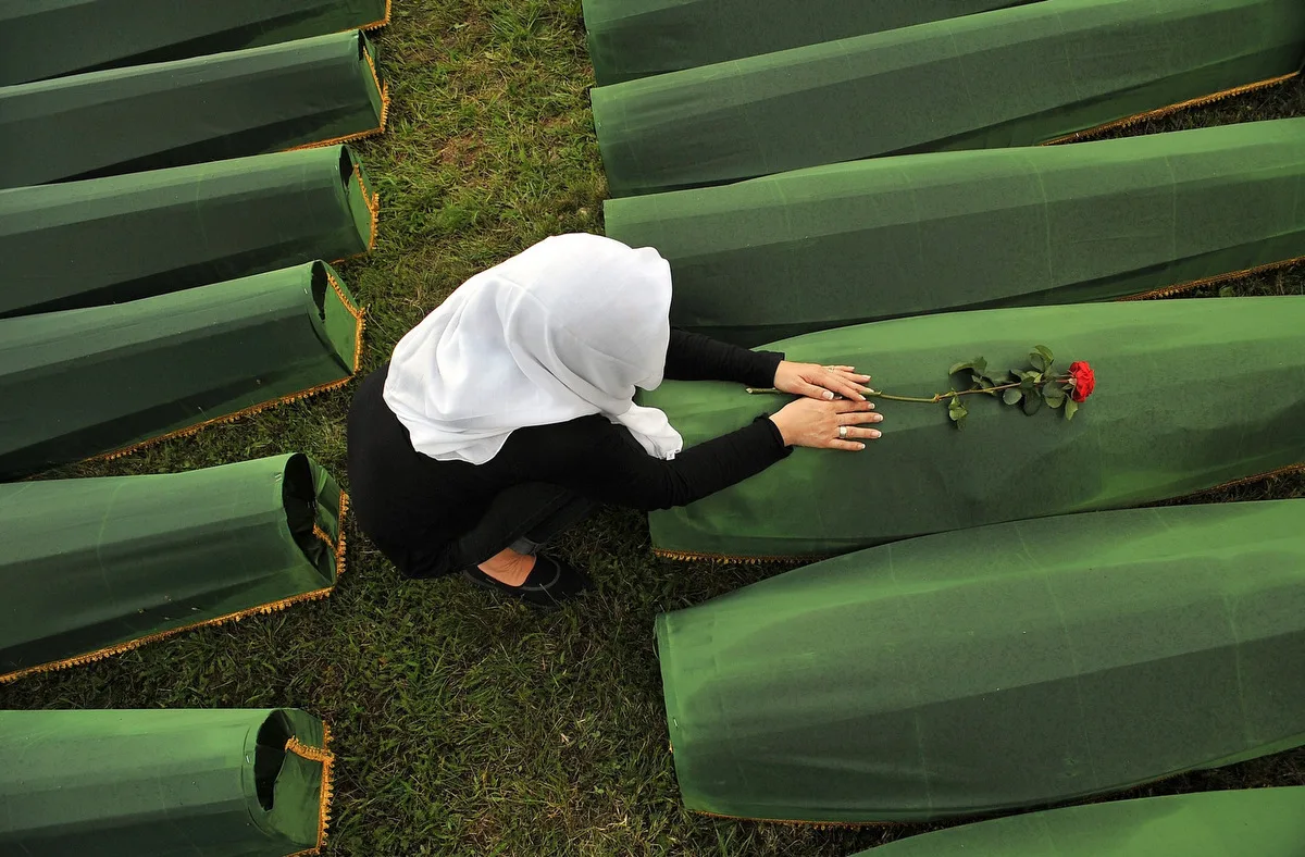 Shënimi i 23 vjetorit nga gjenocidi në Srebrenicë