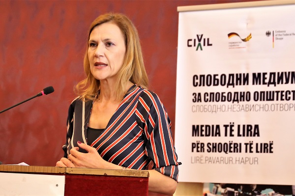 Barishiq: Për shtet me prosperitet, alternativa e vetme është hyrja në BE dhe NATO