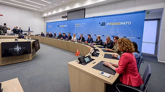 Shekerinska me 18 kolegë nga NATO nënshkroi Memorandum për mirëkuptim