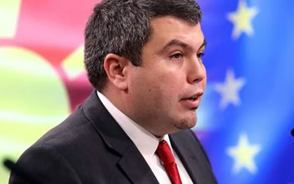 Mariçiq: Ende jemi përballë betejave, por drejtimi është i duhur, dyert e BE-së janë të hapura