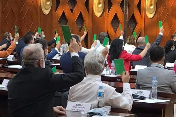 Talaz Xhaferi rizgjidhet Kryetar i Kuvendit të Maqedonisë së Veriut