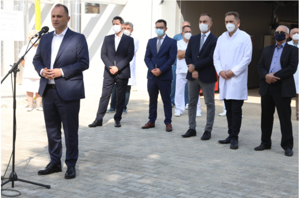 Filipçe: Po bëhen analiza për përqindjen e rritur të rasteve pozitive