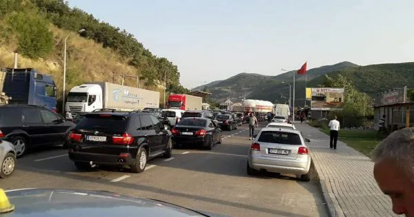 Filipçe: Javën e ardhshme do të merret vendimi për hapjen e kufijve