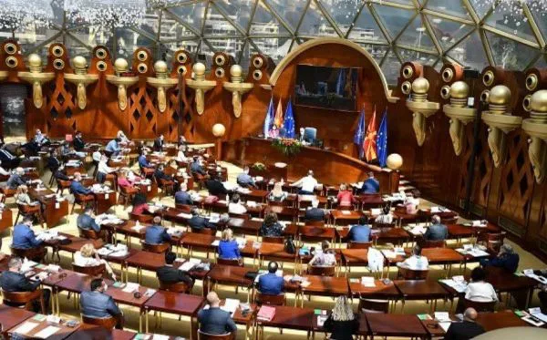 Ligji për parandalimin dhe mbrojtjen nga diskriminimi sërish në procedurë parlamentare