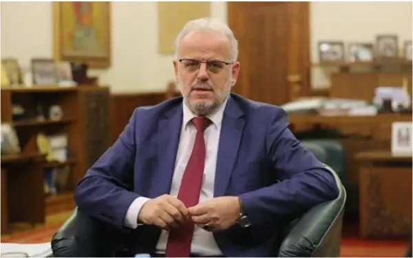 Xhaferi: Ideja nuk është Kuvendi tërësisht të punojë onlajn, por të përfshihen vetëm deputetët me Kovid-19 ose në izolim prej në shtëpi