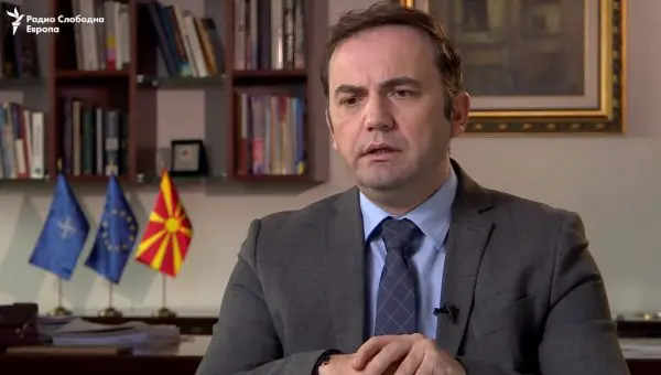 Osmani për “Politika”: Në rajon kemi histori të kryqëzuara, interesa dhe të ardhme dhe duhet të bashkëpunojmë