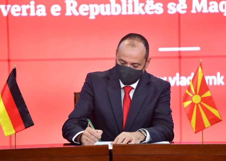 “Drekselmajer” me linjë të re prodhuese në Kavadar dhe fabrikë të re në Kumanovë