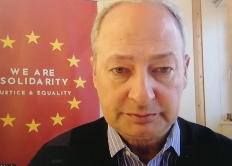 Shider sugjeron që historianët e huaj të ndihmojnë Shkupin dhe Sofjen për kontestin