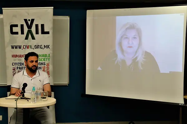 Коka: Media dhe teknologjia e komunikimit u mundësojnë njerëzve që të lidhen shpejt dhe lehtë