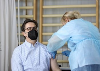 Vaksinimi në pikat e vaksinimit, zvogëlohet numri i të sapoinfektuarve dhe i të hospitalizuarve