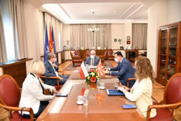 Xhaferi në takim me ambasadorin polak Ticinjski