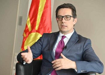 Takim i presidentit Pendarovski me Matej Zakonjshek, drejtor i Sekretariatit të Bashkësisë transportuese të EJL-së