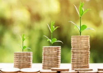 Finance Think: Taksa mjedisore është një rritje e njëhershme e çmimeve me një efekt të përhershëm dhe të mundshëm të transmetimit
