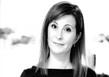 Asociacioni “Pablik” shpalli thirrje publike për program trajnues të mentorëve social për integrim në punë