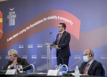 Zaev në Forumin e Parë Ekonomik: Me lidhje rajonale dhe integrim në BE për investime më të mëdha, rritje standarde dhe ekonomike