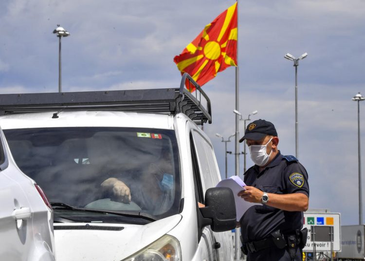 Masa të mundshme restriktive në kufij për shkak të llojit delta, lejohet vaksinimi edhe i fëmijëve