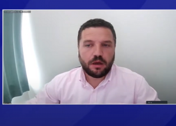 Hoxha: Liritë nuk vijnë si e drejtë e dhënë nga Zoti, por si përgjegjësi që duhet të kultivohet