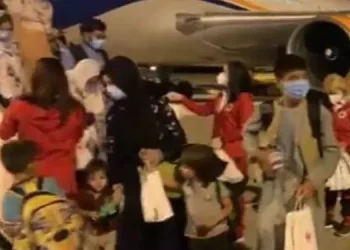 Shpëtohen edhe 149 qytetarë nga Afganistani për të cilët Maqedonia e Veriut siguron qëndrim të përkohshëm