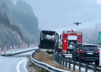 Tragjedi në Bullgari, 46 udhëtarë të vdekur në aksidentin e autobusit me targa të Maqedonisë së Veriut