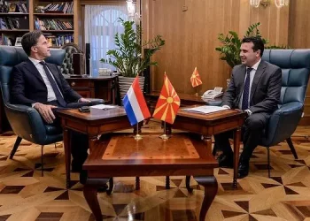 Kryeministri Zaev ishte nikoqir i vizitës historike të Kryeministrit holandez Mark Rute
