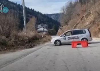 Bllokimi i rrugës Mavrovë – Dibër nuk ka të bëjë me votimin, tanimë tërë muajin është e bllokuar prej orës 10 deri në orën 16 për shkak të punimeve ndërtimore