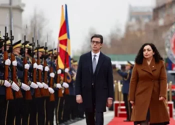 Presidenti Pendarovski arrin për vizitë zyrtare në Kosovë
