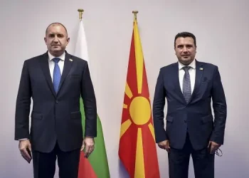 Radev – Zaev: Dialogu në nivel të lartë është i rëndësishëm për ndërtimin e besimit dhe zgjidhjes së çështjeve kontestuese