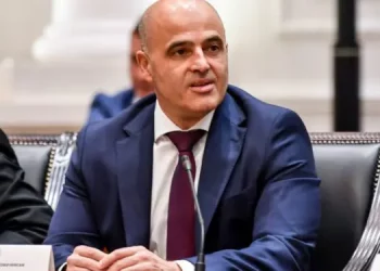 Kovaçevski: Me Deklaratën konfirmojmë zgjedhjet në vitin 2024, koalicioni qeveritar është stabil dhe i fokusuar në ekonomi
