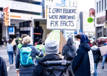 Dita Ndërkombëtare e Demokracisë: CIVILi me thirrje drejt të gjitha fuqive demokratike në botë që të mos i nënshtrohen sfidave të së keqes