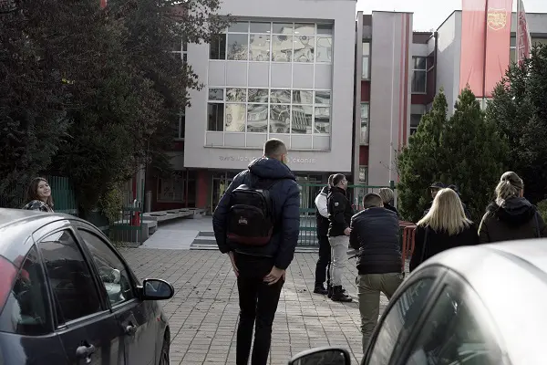 Sërish alarme për bomba në disa shkolla në Shkup