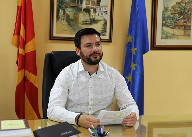 Kryetari i komunës së Shtipit, Jordanov, në takim me CIVIL: Nuk ka dyshime për mbështetjen e multikulturalizmit dhe vlerave evropiane