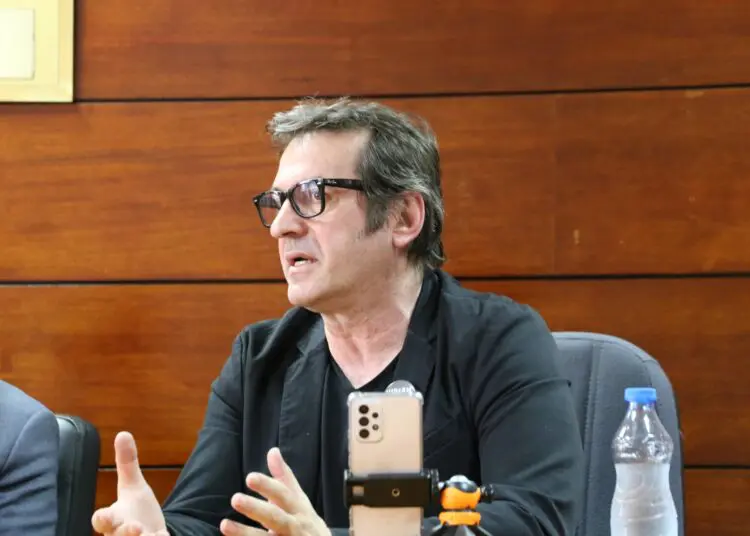 Deralla: Mediat duhet të jenë hapësira publike kritike në të cilat do të ngrihet muri para nacionalizmit
