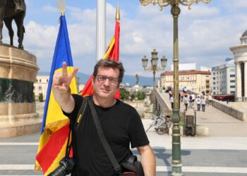 Presidenti i Ukrainës, Volodimir Zelenski, i dha Urdhrin e Meritës Xhabir Derallës, ndër të nderuarit janë Jens Stoltenberg, Alain Delon dhe Catherine Deneuve