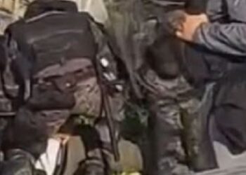 CIVIL- i dënon ashpër brutalitetin e policisë ndaj gazetarit Furkan Saliu, kërkon lirimin e tij dhe hetim për shkeljen e të drejtave të njeriut