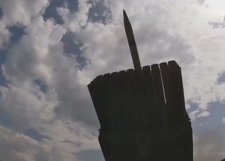 SHBA shqyrton mundësinë që Ukraina të përdorë raketat perëndimore për të goditur brenda Rusisë