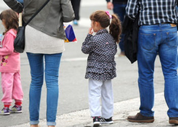 Rreth 32 për qind e fëmijëve në vend jetojnë në varfëri