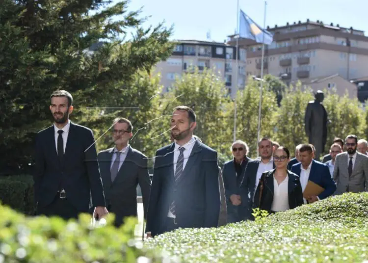 Pse u larguan Korenica dhe Rrahmani nga LVV-ja?